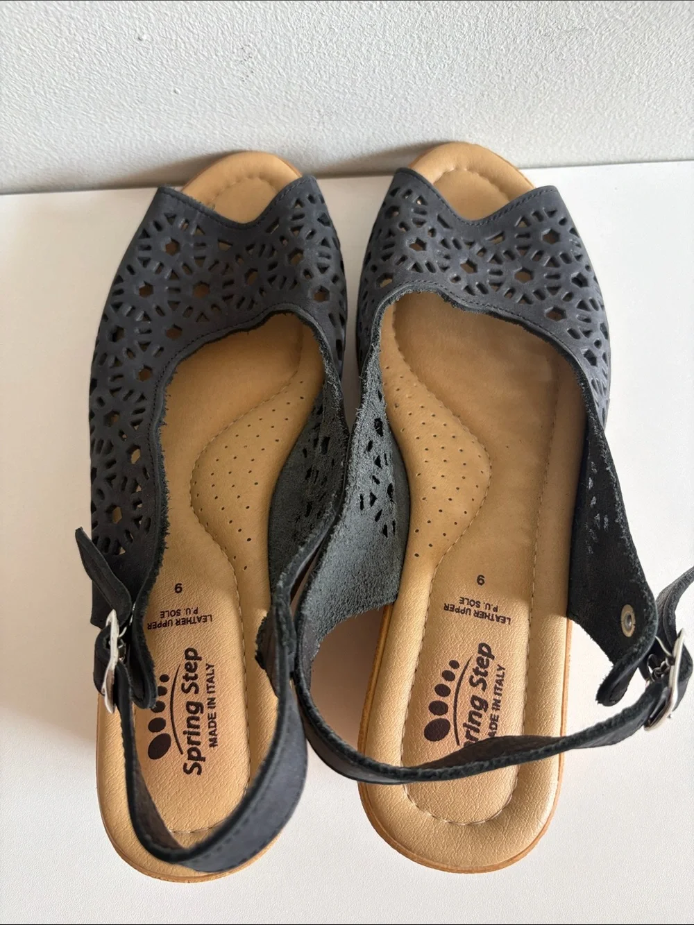 Spring Step Size 9 Navy Leather Cutout Slingback Wedge Sandals Made Italy
